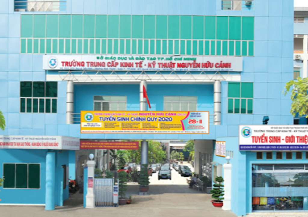 Trung Cấp Kinh Tế Kỹ Thuật Nguyễn Hữu Cảnh - Học Lái Xe TPHCM