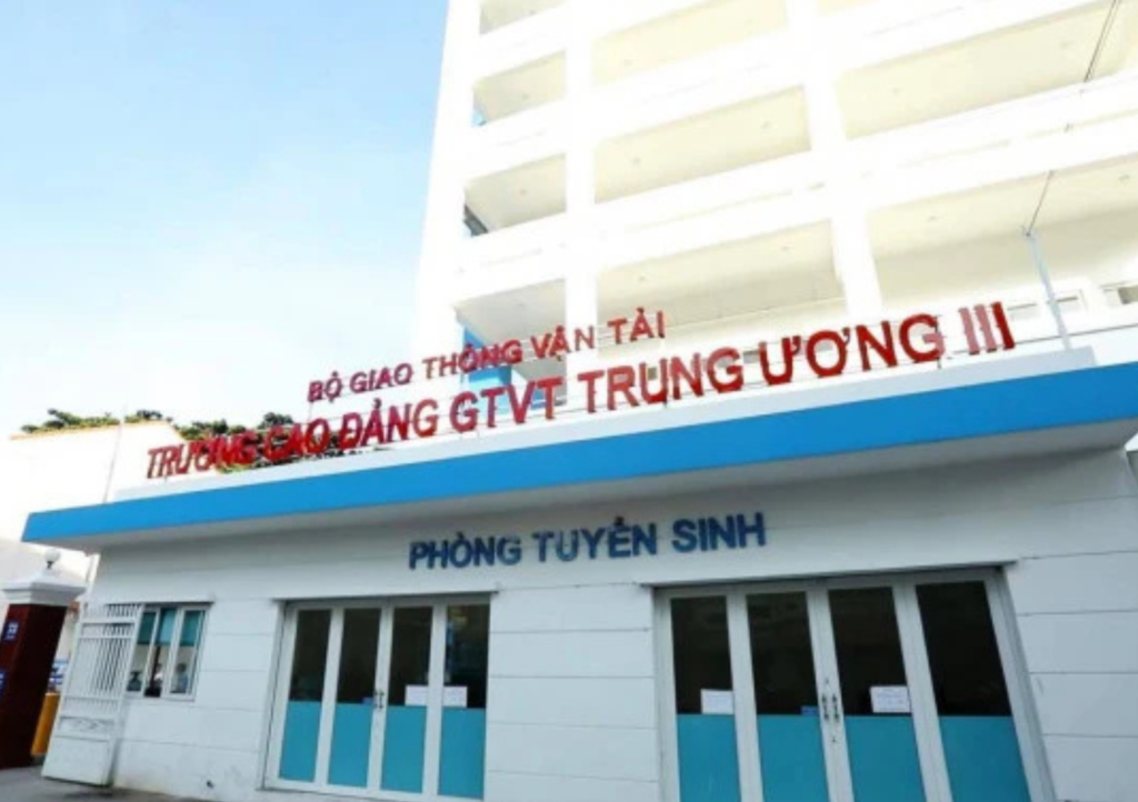 Trường Cao Đẳng Nghề GTVT TW3-Trung Tâm Dạy Lái Xe Máy TPHCM