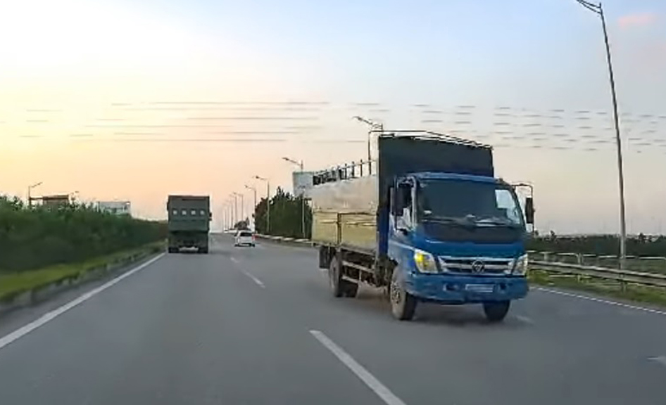 Xe Tải Tham Gia Giao Thông-Chi Phí Học Bằng C1