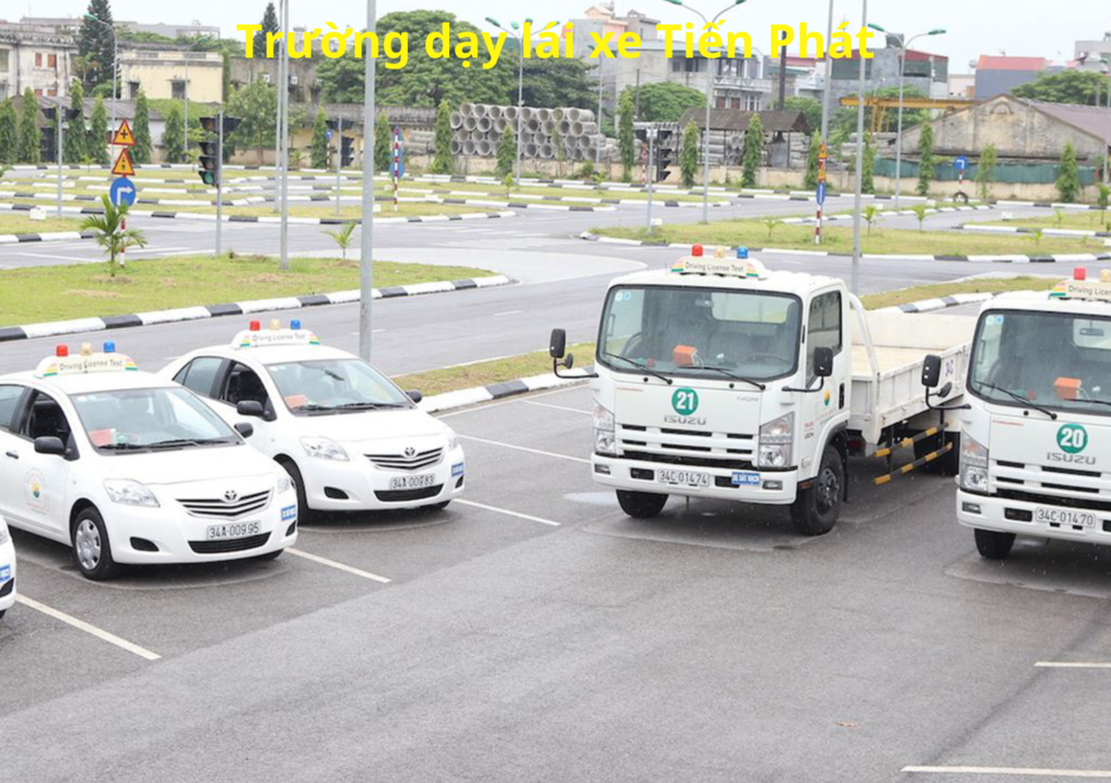 Trung Tâm Dạy Nghề Tiến Phát - Thi bằng lái xe hạng C TPHCM